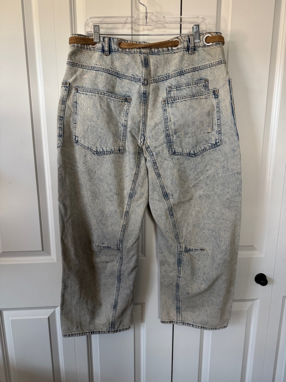 We the Free Moxie Barrel jeans. - Picture 7 of 9